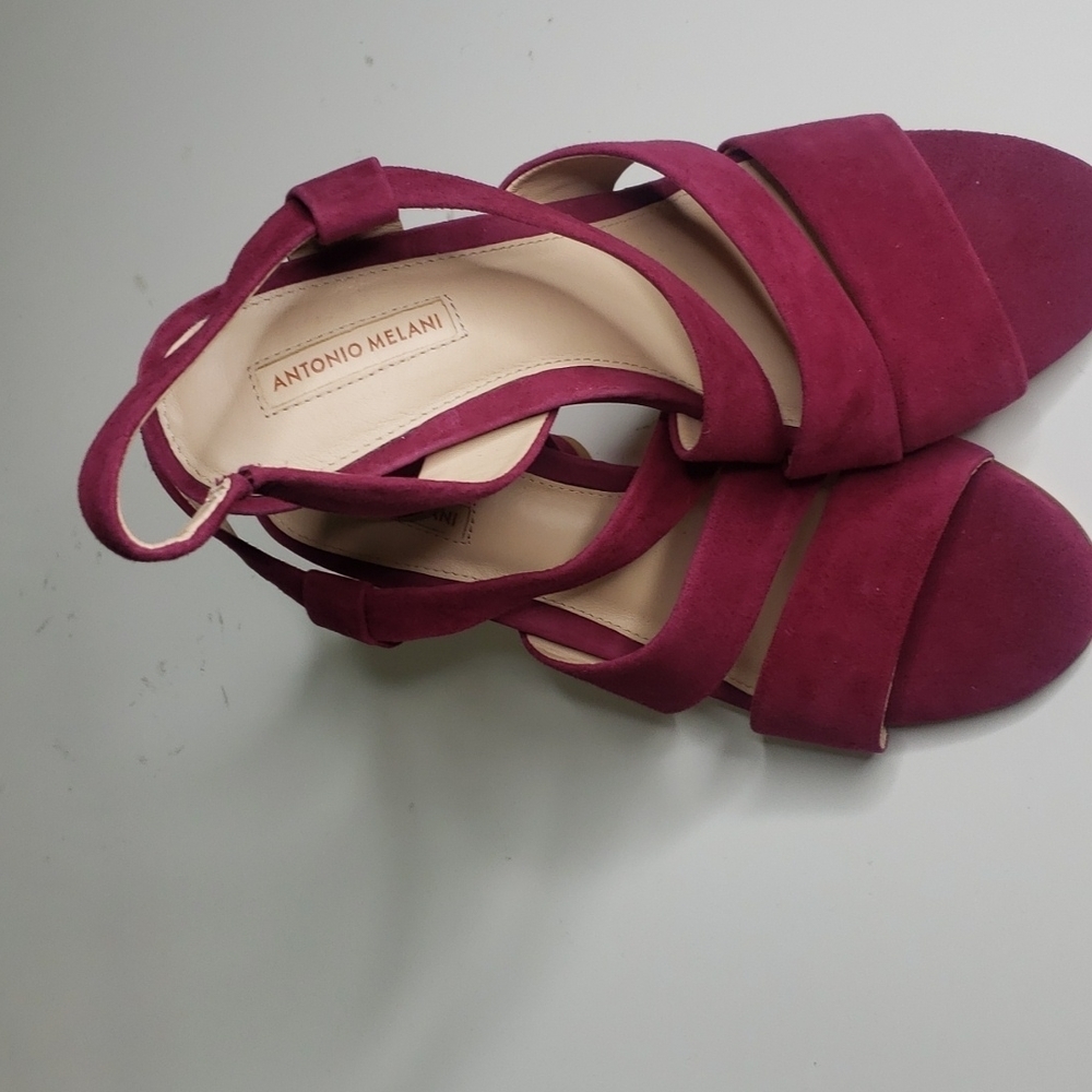 Antonio melani Burgundy Soft Style Heels 9.5